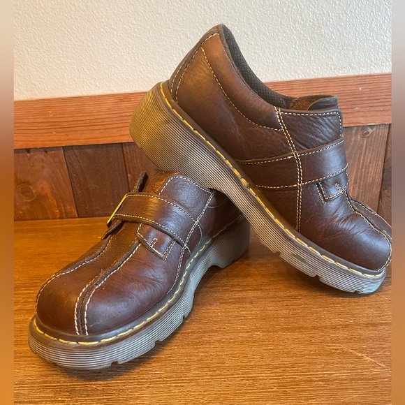 Vintage Chunky Doc Martens Mary Jane Shoes size 8-8.5 - Picture 2 of 5